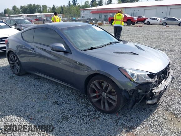 ✅ 2014 Hyundai Genesis Coupe Premium • VIN: KMHHT6KD6EU119955 • Lot: 42749956. Wystawiony na IAAI z przebiegiem 160 036 mil. Bezpłatny archiwum sprzedaży aukcyjnych z USA i szczegółowy raport historii pojazdu na DreamBid. Zdjęcie 1.