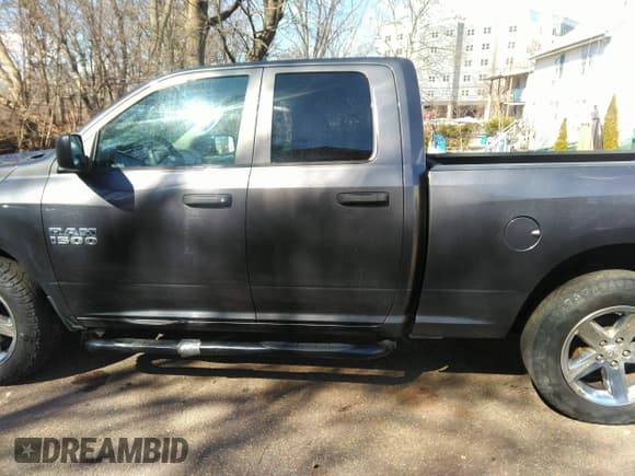 ✅ 2017 Ram 1500 Tradesman • VIN: 1C6RR6FG0HS693499 • Lot: 41758482. Listed on IAAI with 103,411 mi. Free auction sales archive from the USA and detailed vehicle history report at DreamBid. Image 14.