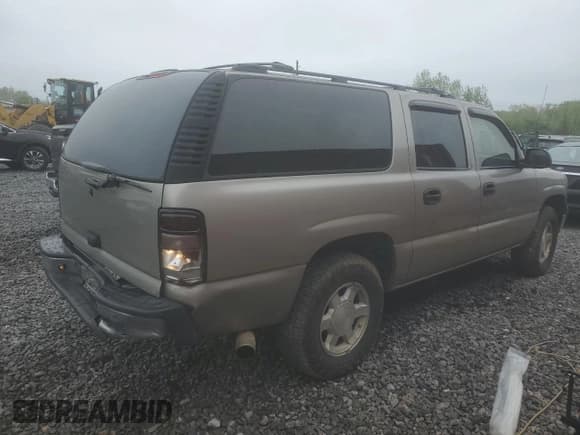 ✅ 2002 Chevrolet Suburban LT • VIN: 1GNEC16Z12J265815 • Лот: 51673315. Опубликован ранее на Copart с пробегом 305 599 миль. Бесплатный доступ к архиву аукционных продаж из США и подробный отчёт об истории автомобиля на DreamBid. Изображение 3.