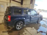 ✅ 2015 Jeep Patriot Altitude • VIN: 1C4NJRAB0FD381941 • Lot: 71522135. Wystawiony na Copart z przebiegiem 156 008 mil. Bezpłatny archiwum sprzedaży aukcyjnych z USA i szczegółowy raport historii pojazdu na DreamBid. Zdjęcie 3.
