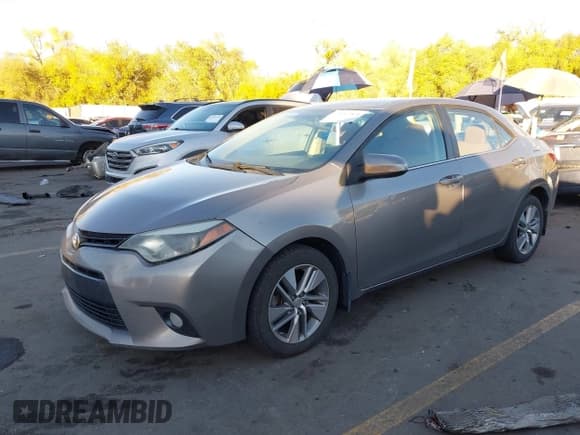 ✅ 2015 Toyota Corolla LE Eco • VIN: 5YFBPRHE7FP227466 • Lot: 43647064. Wystawiony na IAAI z przebiegiem 184 002 mil. Bezpłatny archiwum sprzedaży aukcyjnych z USA i szczegółowy raport historii pojazdu na DreamBid. Zdjęcie 17.