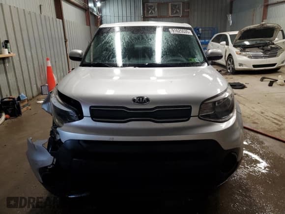 ✅ 2017 Kia Soul • VIN: KNDJN2A28H7431738 • Lot: 91625535. Wystawiony na Copart z przebiegiem 70 783 mil. Bezpłatny archiwum sprzedaży aukcyjnych z USA i szczegółowy raport historii pojazdu na DreamBid. Zdjęcie 5.