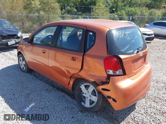 ✅ 2007 Chevrolet Aveo LS • VIN: KL1TD66697B746324 • Lot: 40257318. Wystawiony na IAAI z przebiegiem 144 789 mil. Bezpłatny archiwum sprzedaży aukcyjnych z USA i szczegółowy raport historii pojazdu na DreamBid. Zdjęcie 3.