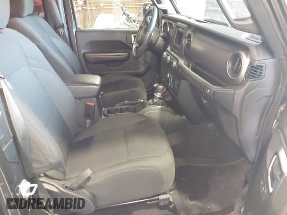 ✅ 2020 Jeep Wrangler Sport S • VIN: 1C4GJXAN6LW157127 • Lot: 43132606. Listed on IAAI with 14,778 mi. Free auction sales archive from the USA and detailed vehicle history report at DreamBid. Image 5.