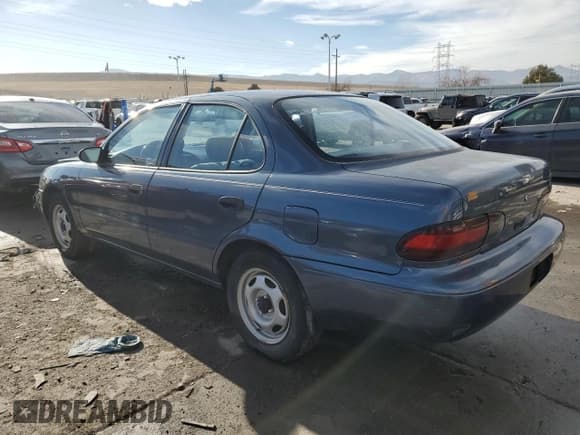 ✅ 1993 Geo Prizm • VIN: 1Y1SK5365PZ024666 • Lot: 43367225. Wystawiony na Copart z przebiegiem 105 088 mil. Bezpłatny archiwum sprzedaży aukcyjnych z USA i szczegółowy raport historii pojazdu na DreamBid. Zdjęcie 2.