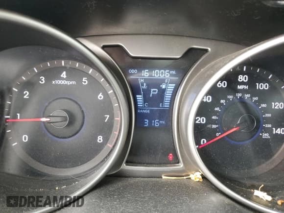 ✅ 2013 Hyundai Veloster w/Black Int • VIN: KMHTC6AD2DU124063 • Lot: 64465554. Wystawiony na Copart z przebiegiem 161 006 mil. Bezpłatny archiwum sprzedaży aukcyjnych z USA i szczegółowy raport historii pojazdu na DreamBid. Zdjęcie 9.