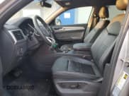 ✅ 2021 Volkswagen Atlas SE • VIN: 1V2LC2CA8MC231977 • Лот: 71850625. Опубликован ранее на Copart с пробегом 124 658 миль. Бесплатный доступ к архиву аукционных продаж из США и подробный отчёт об истории автомобиля на DreamBid. Изображение 7.