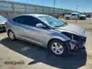 2014 Hyundai Elantra SE z VIN KMHDH4AE3EU206663, wystawiony jako Copart lot #80741135 z przebiegiem 92 126 mil mil oraz Szkoda całkowita • Salvage title. Historia ofert i sprzedaży dostępna na DreamBid. Obrazek 4.