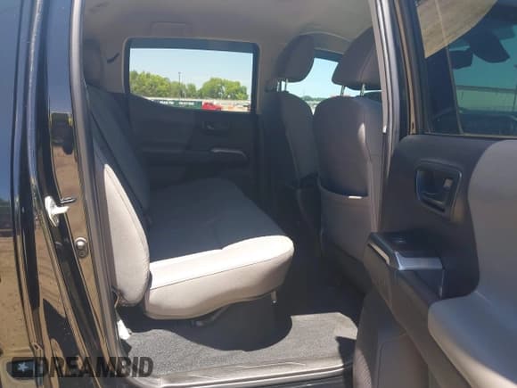 ✅ 2023 Toyota Tacoma SR5 • VIN: 3TYDZ5BN9PT020319 • Lot: 42337516. Listed on IAAI with 62,585 mi. Free auction sales archive from the USA and detailed vehicle history report at DreamBid. Image 8.