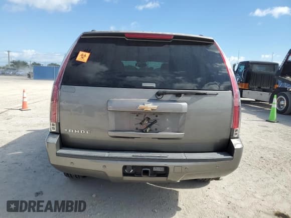 ✅ 2007 Chevrolet Tahoe LT • VIN: 1GNFC13J07J139259 • Lot: 93767285. Listed on Copart with 265,167 mi. Free auction sales archive from the USA and detailed vehicle history report at DreamBid. Image 6.