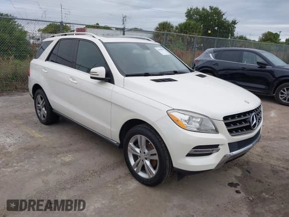 ✅ 2013 Mercedes-Benz M 350 • VIN: 4JGDA5JB3DA159912 • Lot: 43904090. Listed on IAAI with 155,772 mi. Free auction sales archive from the USA and detailed vehicle history report at DreamBid. Image 1.