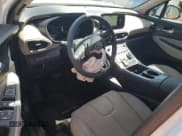 ✅ 2023 Hyundai Santa Fe SEL • VIN: 5NMS24AJ1PH637314 • Lot: 56583144. Wystawiony na Copart z przebiegiem 6 944 mil. Bezpłatny archiwum sprzedaży aukcyjnych z USA i szczegółowy raport historii pojazdu na DreamBid. Zdjęcie 8.