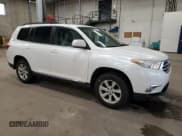 ✅ 2011 Toyota Highlander • VIN: 5TDBK3EH0BS065353 • Lot: 71618825. Wystawiony na Copart z przebiegiem 198 832 mil. Bezpłatny archiwum sprzedaży aukcyjnych z USA i szczegółowy raport historii pojazdu na DreamBid. Zdjęcie 4.