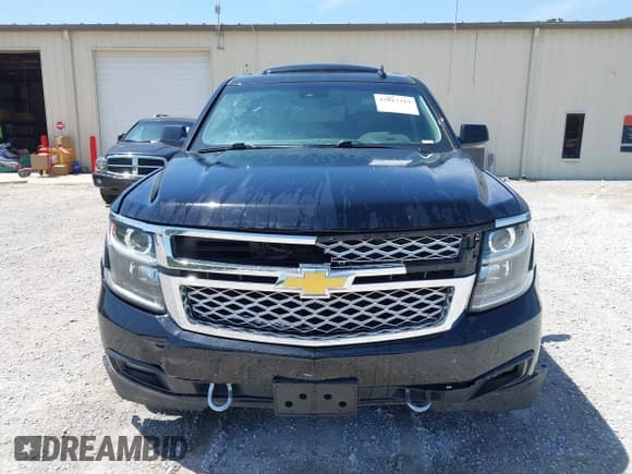 ✅ 2019 Chevrolet Tahoe LT • VIN: 1GNSCBKC4KR231153 • Lot: 42017325. Listed on IAAI with 116,960 mi. Free auction sales archive from the USA and detailed vehicle history report at DreamBid. Image 6.