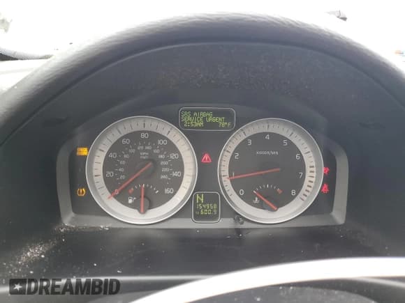 ✅ 2012 Volvo C70 T5 • VIN: YV1672MC7CJ127231 • Лот: 84770915. Опубликован ранее на Copart с пробегом 154 958 миль. Бесплатный доступ к архиву аукционных продаж из США и подробный отчёт об истории автомобиля на DreamBid. Изображение 9.