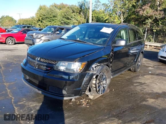 ✅ 2018 Dodge Journey SE • VIN: 3C4PDCAB9JT170530 • Lot: 43446635. Wystawiony na IAAI z przebiegiem 133 380 mil. Bezpłatny archiwum sprzedaży aukcyjnych z USA i szczegółowy raport historii pojazdu na DreamBid. Zdjęcie 2.