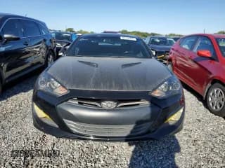 ✅ 2013 Hyundai Genesis Coupe 2.0T • VIN: KMHHT6KDXDU104356 • Lot: 85134325. Wystawiony na Copart z przebiegiem 146 775 mil. Bezpłatny archiwum sprzedaży aukcyjnych z USA i szczegółowy raport historii pojazdu na DreamBid. Zdjęcie 5.