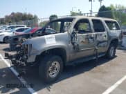 ✅ 2007 Chevrolet Suburban Commercial • VIN: 3GNGK26K77G143019 • Lot: 42608014. Wystawiony na IAAI z przebiegiem Nie podano. Bezpłatny archiwum sprzedaży aukcyjnych z USA i szczegółowy raport historii pojazdu na DreamBid. Zdjęcie 2.