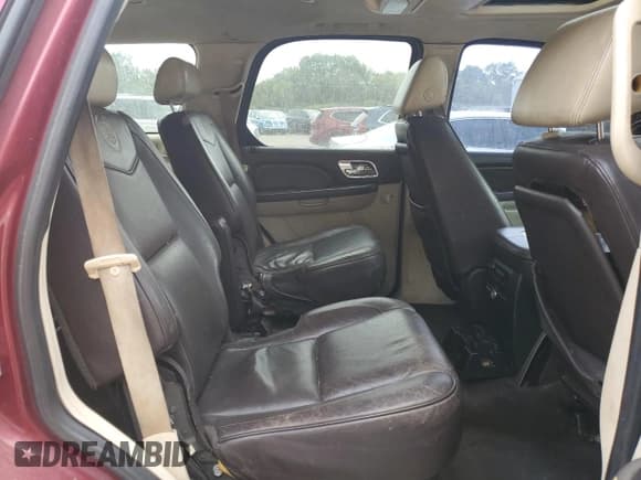 ✅ 2008 Cadillac Escalade • VIN: 1GYFK63828R194041 • Lot: 82048995. Wystawiony na Copart z przebiegiem 180 183 mil. Bezpłatny archiwum sprzedaży aukcyjnych z USA i szczegółowy raport historii pojazdu na DreamBid. Zdjęcie 11.