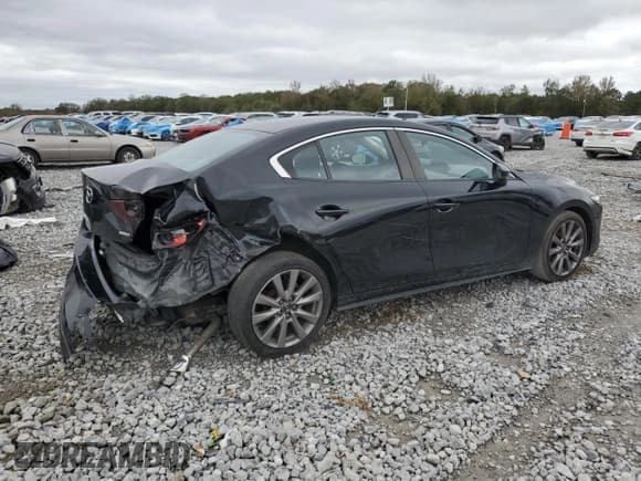 ✅ 2021 Mazda 3 Select • VIN: JM1BPABL6M1337628 • Lot: 82667455. Listed on Copart with 98,482 mi. Free auction sales archive from the USA and detailed vehicle history report at DreamBid. Image 3.