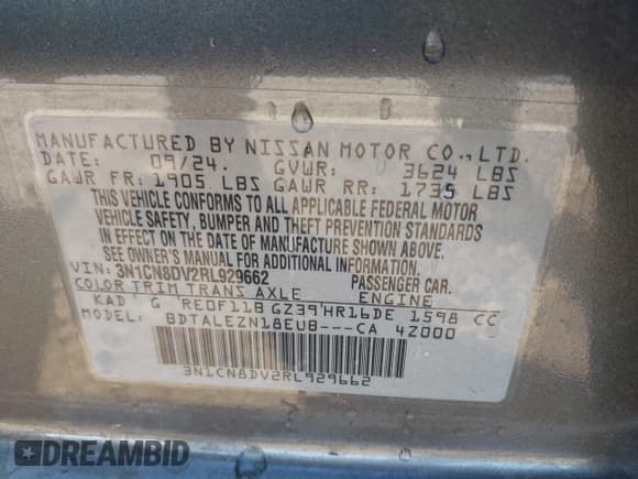 ✅ 2024 Nissan Versa S • VIN: 3N1CN8DV2RL929662 • Lot: 43642830. Listed on IAAI with 11,050 mi. Free auction sales archive from the USA and detailed vehicle history report at DreamBid. Image 9.