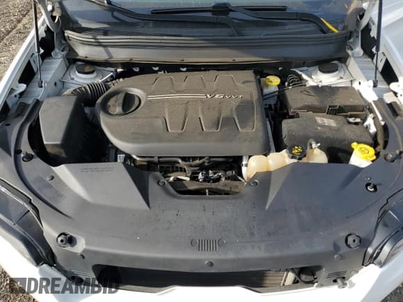 ✅ 2019 Jeep Cherokee Limited • VIN: 1C4PJMDX9KD258720 • Lot: 54375955. Listed on Copart with 77,108 mi. Free auction sales archive from the USA and detailed vehicle history report at DreamBid. Image 12.