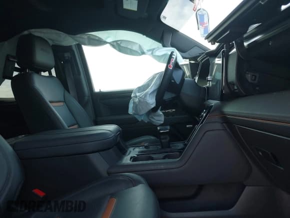 ✅ 2025 GMC Sierra 1500 AT4 • VIN: 3GTUUEEL0SG224051 • Лот: 43220797. Опубликован ранее на IAAI с пробегом 20 274 миль. Бесплатный доступ к архиву аукционных продаж из США и подробный отчёт об истории автомобиля на DreamBid. Изображение 5.