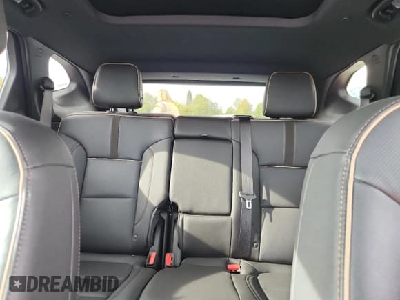 ✅ 2019 Chevrolet Blazer Premier • VIN: 3GNKBKRS4KS608500 • Lot: 87239985. Listed on Copart with 35,441 mi. Free auction sales archive from the USA and detailed vehicle history report at DreamBid. Image 10.