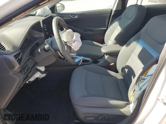 ✅ 2021 Hyundai Ioniq SE • VIN: KMHC75LC4MU261122 • Lot: 88657405. Wystawiony na Copart z przebiegiem 26 926 mil. Bezpłatny archiwum sprzedaży aukcyjnych z USA i szczegółowy raport historii pojazdu na DreamBid. Zdjęcie 7.