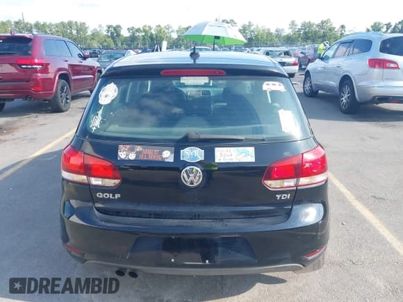 ✅ 2011 Volkswagen Golf TDI • VIN: WVWDM7AJ9BW348241 • Lot: 42701490. Listed on IAAI with 149,451 mi. Free auction sales archive from the USA and detailed vehicle history report at DreamBid. Image 16.
