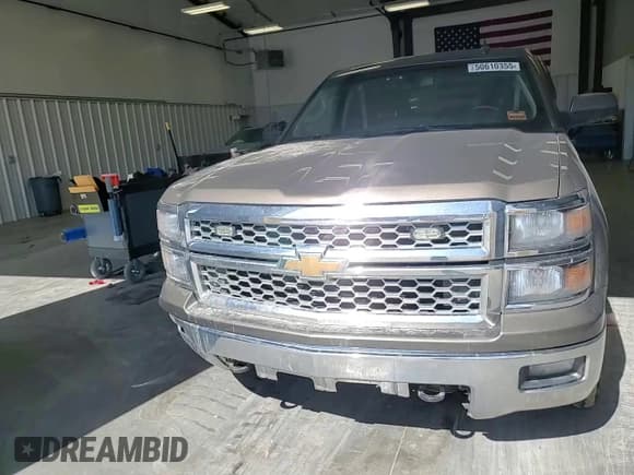 ✅ 2015 Chevrolet Silverado 1500 • VIN: 1GCVKREC9FZ150314 • Лот: 50610355. Опубликован ранее на Copart с пробегом 231 412 миль. Бесплатный доступ к архиву аукционных продаж из США и подробный отчёт об истории автомобиля на DreamBid. Изображение 11.