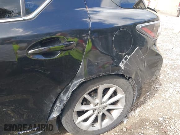 ✅ 2012 Lexus CT 200h Premium • VIN: JTHKD5BHXC2091122 • Lot: 43400216. Wystawiony na IAAI z przebiegiem 341 337 mil. Bezpłatny archiwum sprzedaży aukcyjnych z USA i szczegółowy raport historii pojazdu na DreamBid. Zdjęcie 6.