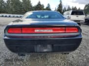 ✅ 2014 Dodge Challenger SXT • VIN: 2C3CDYAG2EH304448 • Lot: 76557494. Wystawiony na Copart z przebiegiem 153 271 mil. Bezpłatny archiwum sprzedaży aukcyjnych z USA i szczegółowy raport historii pojazdu na DreamBid. Zdjęcie 6.