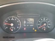 ✅ 2018 Kia Sorento L • VIN: 5XYPG4A35JG412212 • Lot: 86262505. Listed on Copart with 116,818 mi. Free auction sales archive from the USA and detailed vehicle history report at DreamBid. Image 9.