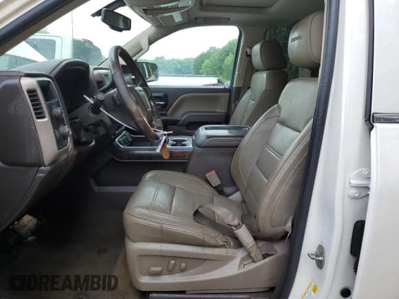 ✅ 2014 GMC Sierra 1500 Denali • VIN: 3GTU2WEJ1EG456995 • Lot: 66997445. Listed on Copart with 177,018 mi. Free auction sales archive from the USA and detailed vehicle history report at DreamBid. Image 7.