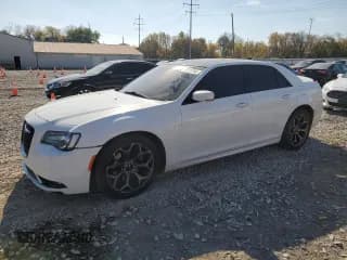✅ 2016 Chrysler 300 S • VIN: 2C3CCABT0GH183394 • Lot: 76721754. Listed on Copart with 127,680 mi. Free auction sales archive from the USA and detailed vehicle history report at DreamBid. Image 1.