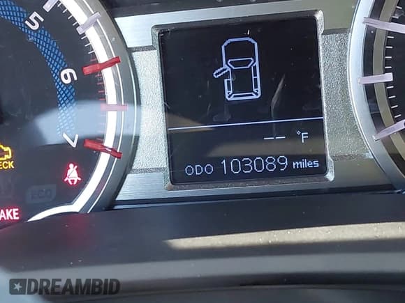 ✅ 2018 Toyota 4Runner SR5 • VIN: JTEBU5JR9J5588584 • Лот: 43167578. Опубликован ранее на IAAI с пробегом 103 089 миль. Бесплатный доступ к архиву аукционных продаж из США и подробный отчёт об истории автомобиля на DreamBid. Изображение 15.