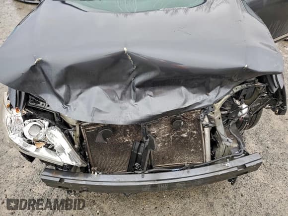 ✅ 2010 Lexus ES 330 • VIN: JTHBK1EGXA2409058 • Лот: 94036195. Опубликован ранее на Copart с пробегом Не указан. Бесплатный доступ к архиву аукционных продаж из США и подробный отчёт об истории автомобиля на DreamBid. Изображение 11.