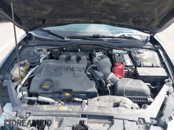 ✅ 2012 Lincoln MKZ • VIN: 3LNHL2GC2CR826158 • Lot: 43391598. Listed on IAAI with 122,589 mi. Free auction sales archive from the USA and detailed vehicle history report at DreamBid. Image 10.