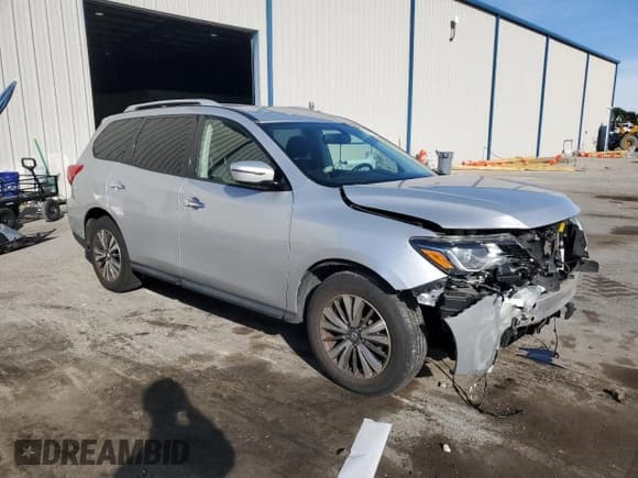 ✅ 2019 Nissan Pathfinder S • VIN: 5N1DR2MN4KC597689 • Lot: 92465985. Listed on Copart with 71,492 mi. Free auction sales archive from the USA and detailed vehicle history report at DreamBid. Image 4.
