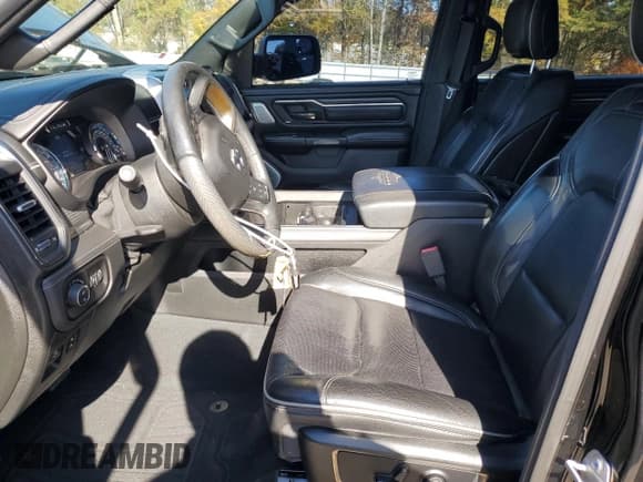 ✅ 2019 Ram 1500 Limited • VIN: 1C6SRFHT0KN674887 • Лот: 92473325. Опубликован ранее на Copart с пробегом 46 673 миль. Бесплатный доступ к архиву аукционных продаж из США и подробный отчёт об истории автомобиля на DreamBid. Изображение 7.