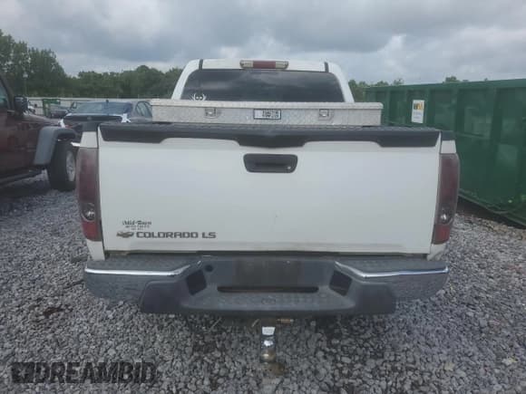 ✅ 2004 Chevrolet Colorado 1SE LS Z71 • VIN: 1GCDT136X48195076 • Лот: 61598165. Опубликован ранее на Copart с пробегом 176 731 миль. Бесплатный доступ к архиву аукционных продаж из США и подробный отчёт об истории автомобиля на DreamBid. Изображение 6.