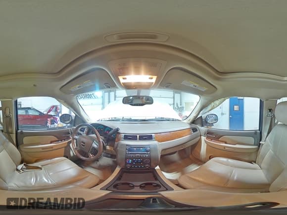 ✅ 2007 GMC Yukon XL SLT • VIN: 1GKFC16007J172052 • Lot: 71859345. Listed on Copart with Not provided. Free auction sales archive from the USA and detailed vehicle history report at DreamBid. Image 15.