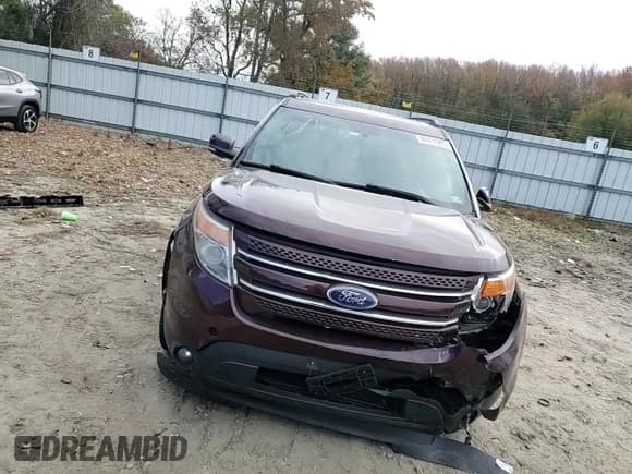 ✅ 2011 Ford Explorer Limited • VIN: 1FMHK7F85BGA24366 • Lot: 92474985. Listed on Copart with 163,684 mi. Free auction sales archive from the USA and detailed vehicle history report at DreamBid. Image 14.