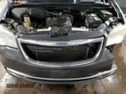 ✅ 2011 Chrysler Town & Country Touring L • VIN: 2A4RR8DG3BR630391 • Lot: 93017175. Wystawiony na Copart z przebiegiem 187 618 mil. Bezpłatny archiwum sprzedaży aukcyjnych z USA i szczegółowy raport historii pojazdu na DreamBid. Zdjęcie 12.