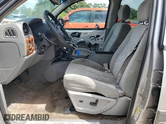 ✅ 2006 Isuzu Ascender S • VIN: 4NUES16S566701576 • Лот: 64504984. Опубликован ранее на Copart с пробегом 231 659 миль. Бесплатный доступ к архиву аукционных продаж из США и подробный отчёт об истории автомобиля на DreamBid. Изображение 7.