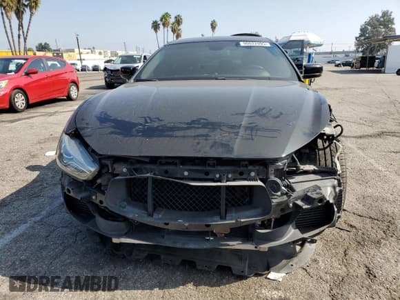 ✅ 2015 Maserati Ghibli S Q4 • VIN: ZAM57RTA6F1151787 • Лот: 90022995. Опубликован ранее на Copart с пробегом 71 805 миль. Бесплатный доступ к архиву аукционных продаж из США и подробный отчёт об истории автомобиля на DreamBid. Изображение 5.