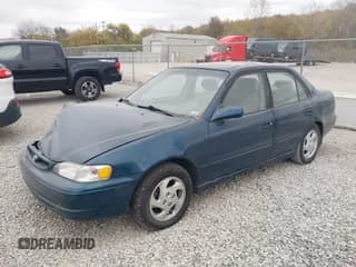 ✅ 2000 Toyota Corolla VE • VIN: 2T1BR12E0YC365440 • Lot: 43634888. Listed on IAAI with 134,063 mi. Free auction sales archive from the USA and detailed vehicle history report at DreamBid. Image 2.
