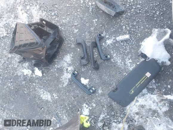 ✅ 2014 Audi S4 Premium Plus • VIN: WAUBGAFL3EA006112 • Лот: 41575914. Опубликован ранее на IAAI с пробегом 145 750 миль. Бесплатный доступ к архиву аукционных продаж из США и подробный отчёт об истории автомобиля на DreamBid. Изображение 18.