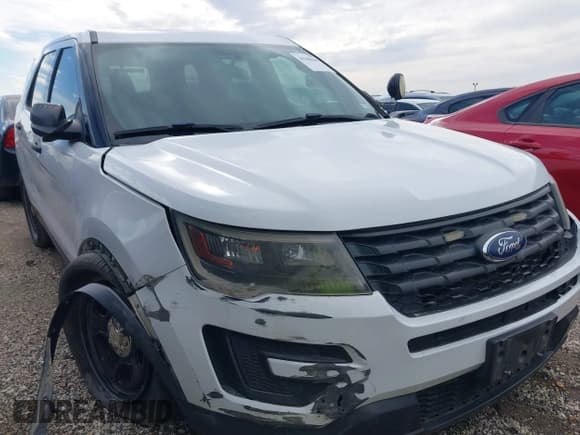 ✅ 2017 Ford Police Interceptor Utility • VIN: 1FM5K8AR3HGC07766 • Lot: 41386048. Wystawiony na IAAI z przebiegiem 82 145 mil. Bezpłatny archiwum sprzedaży aukcyjnych z USA i szczegółowy raport historii pojazdu na DreamBid. Zdjęcie 1.